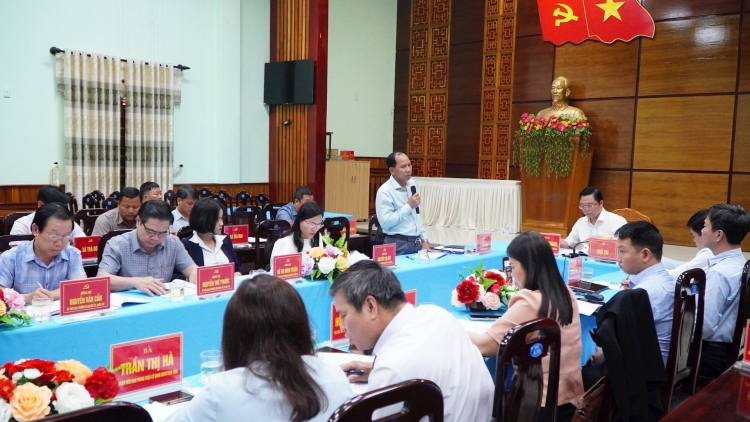 OOY 2 C’MOO, CHR’HOONG NAM TRÀ MY ƠY LƠI JỢ 1.000 ĐÔNG TA RĂH HA RUÔI