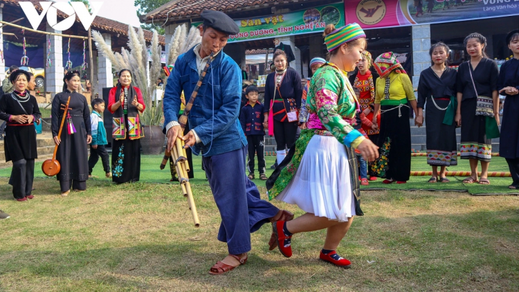 CHẤC NĂL CHR’NĂP VĂN HÓA ZẬP ACOON COH ĐHỊ VEL VĂN HÓA – DU LỊCH ZẬP ACOON COH VIỆT NAM