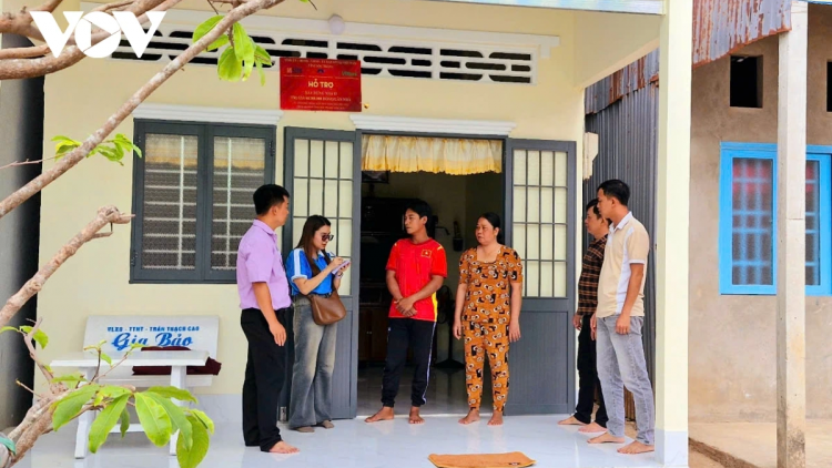 ពត៌មាន ម៉ោង ១៥