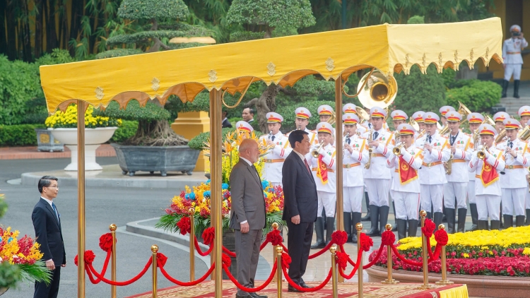 Pôa Lương Cường, Kăn xiâm hnê ngăn tơnêi têa Tơpui tơno ƀă  Luiz Inácio Lula da Silva, kăn xiâm pơkuâ kong têa Brazil