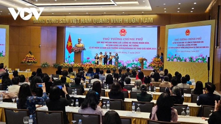 THỦ TƯỚNG CHÍNH PHỦ PÂH BH’RỢ HAANH DEH 40 C’MOO CH’NER KOVALEVSKAIA