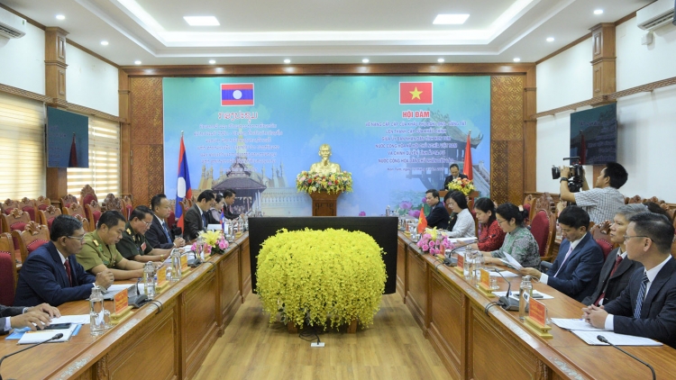 Akâo mkra mđĭ ƀăng jang knông lăn Đăk Long – Văng Tắt jing ƀăng jang knông lăn phŭn