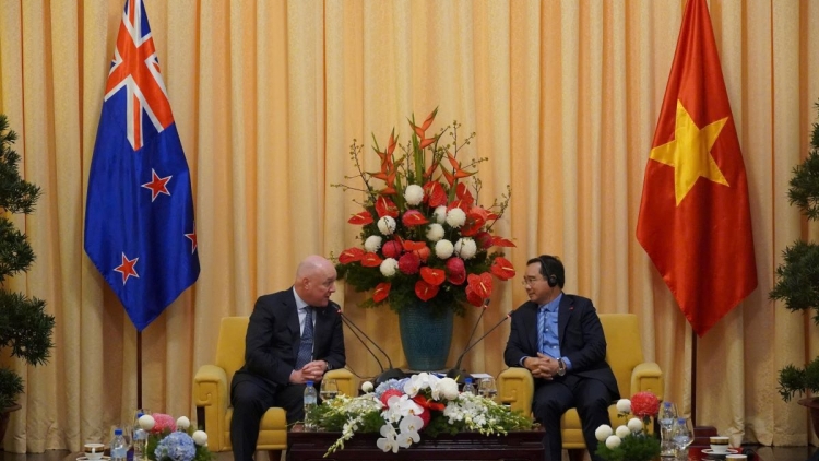 Ƀôn prong HCM čang rơmang ngă hrŏm lu bơnah hăng New Zealand