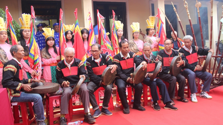 Lu bruă ngă bi hdơr kơ hrue djiê mtao Hùng Vương ti Lăn Dap Kngư