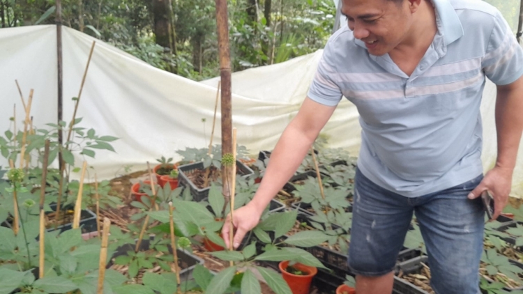 QUẢNG NAM NĂC BHRỢ HỘI NGHỊ OOY PA DƯR CÔNG NGHIỆP ZƠ NƯƠU COH TR’NƠƠP C’XÊÊ 5/2025