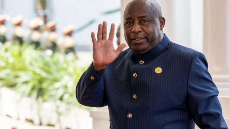 Khua mir sir dêh čar Burundi čuă dêh čar Việt Nam 