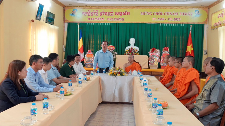 ពត៌មាន ម៉ោង ១៥