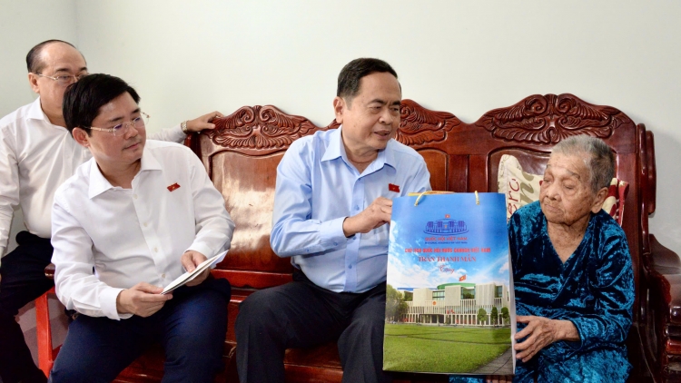 Củ tịc Quôk hội tìp mat mờ cau tĕ khà tàm càr Hậu Giang  