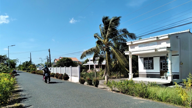 Klei bi mlih krĭng ƀuôn sang Khmer Sóc Trăng