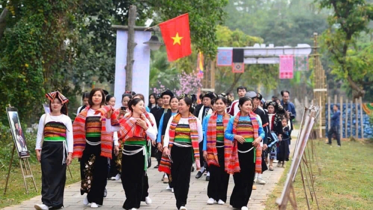 BẤC BH’RỢ CHR’NĂP PR’HAY COH T’NGAY VĂN HOÁ PAZÊNG ACOON MANUYH VIỆT NAM C’MOO 2025