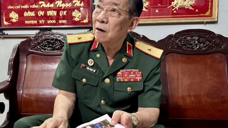 SÀI GÒN 1975 COH CR’NOỌ ÂNG THIẾU TƯỚNG TRẦN NGỌC THỔ