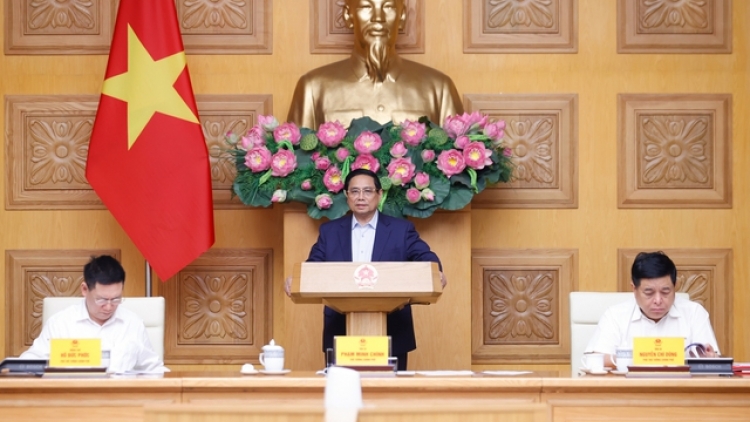 Khua knŭk kna  Phạm Minh Chính gĭt gai klei bi kƀĭn hŏng Êpul gơ̆ng đru kčĕ hdră êlan