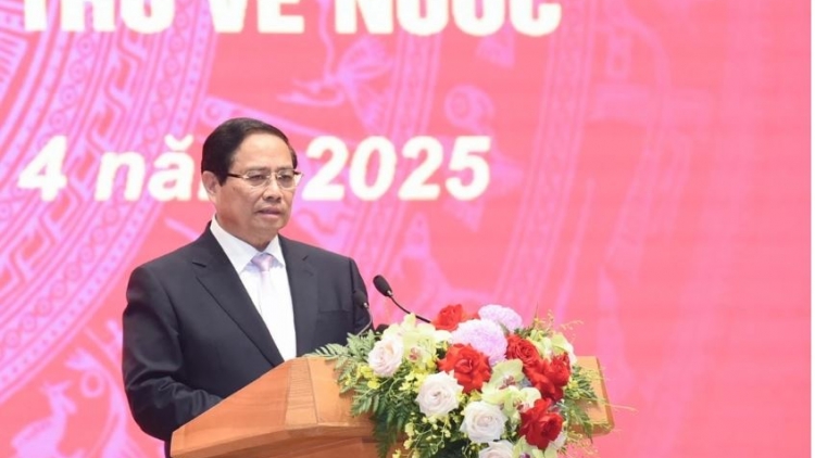 Thủ tướng Chính phủ Phạm Minh Chính rnê rhơn rmôt ntop kơl nkra khuch khat n’gơ neh ta Myanmar