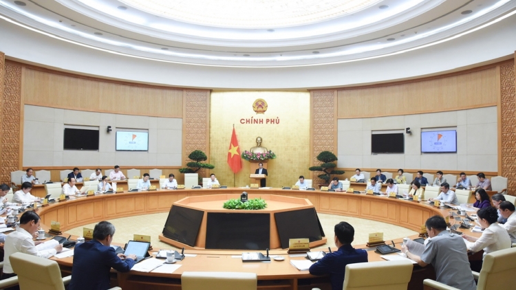 Cíñ phủ bơyai lơh dar pơrjum mìng dùl tơngu me lơh adat boh lam nhai 4 nam 2025