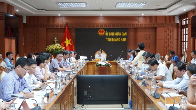 QUẢNG NAM K’RONG PAY ĐOỌNG ZÊN ÂNG ZẬP XA NAY BH’RỢ ÂNG K’TIẾC K’RUUNG