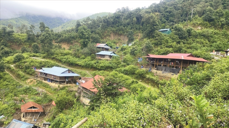 BẠI TIN MỪA HẾT KIN ĐĂM CHAY CÚA PỈ NOỌNG DÚ SLẢNH THÁI NGUYÊN