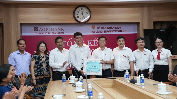 AGRIBANK QUẢNG NAM ZOOI CHR’VAL LĂNG LÂH 4 TỶ ĐỒNG TƠỢ PAZÊNG BH’RỢ ZR’ZIÊNG