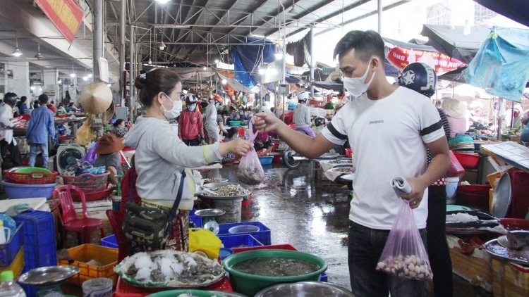BỘ Y TẾ P’TOO MOON ĐHANUÔR ĐƠƠH LOON ZÂL CHA GROONG PR’LUH CR’ĂY COVID-19