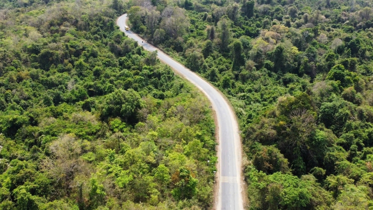 Lơh kơnhăp phan bơna gùng lòt rê Dăk Lăk mờ Phú Yên lơh geh bơta gơn kơnờm bơtàu tơnguh tơnơ̆ tŭ tơmut bal 