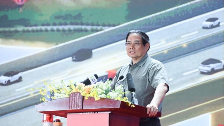 Thủ tướng Cíñ phủ ồng Phạm Minh Chính tus bal dơ̆ sơn đờm lơh gùng rơndeh lòt mhar Hải Phòng – Ninh Bình