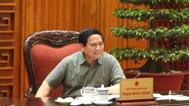 Thủ tướng ồng Phạm Minh Chính đơng lam dơ̆ pơrjum Duh broă sùm Cíñ phủ nhai 4   