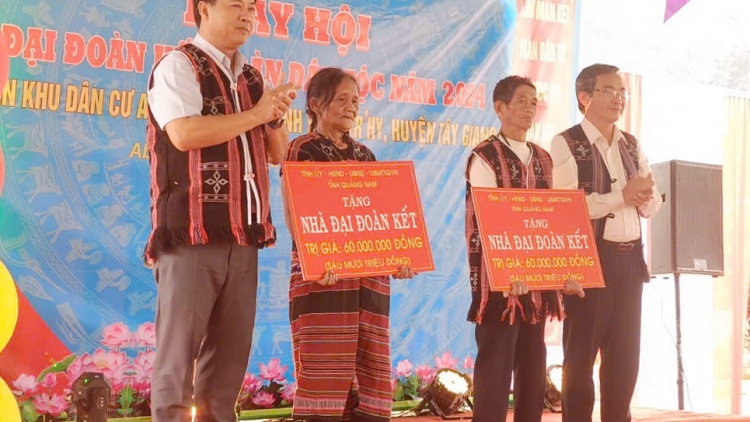 BÂC PR’LOỌNG ĐHA RƯT MANƯIH CƠ TU BƠƠN ẶT COH ĐÔNG T’MÊÊ