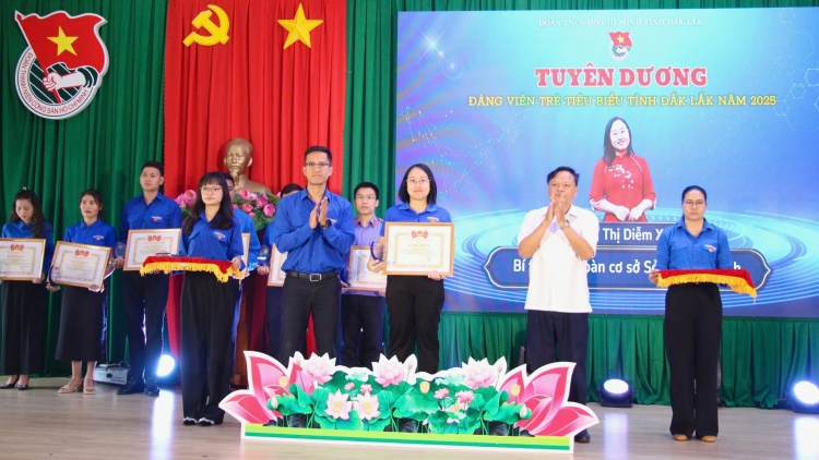 Dak Lak hâk kơdeăn đảng viên rơxông nếo ki rơkê kơhnâ hơnăm 2025