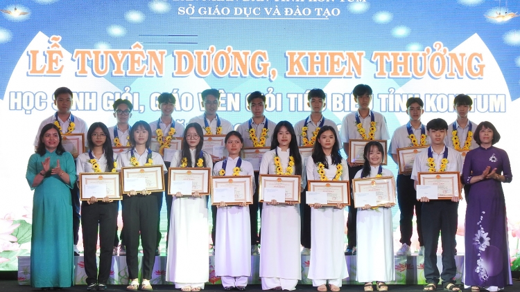 Kon Tum bi mni kơ nai leh anăn phung hđeh sang hră hriăm thâo êdah êdi