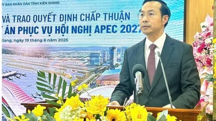 ពត៌មាន​ម៉ោង៦