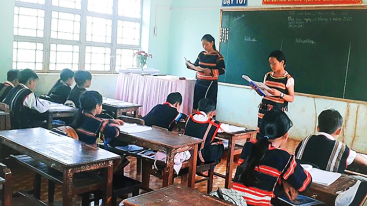 TINH GIA LAI PAGLAONG BRUK PATO MEGRU KA GRU PATO SAP BAHSA BANGSA TAKIK