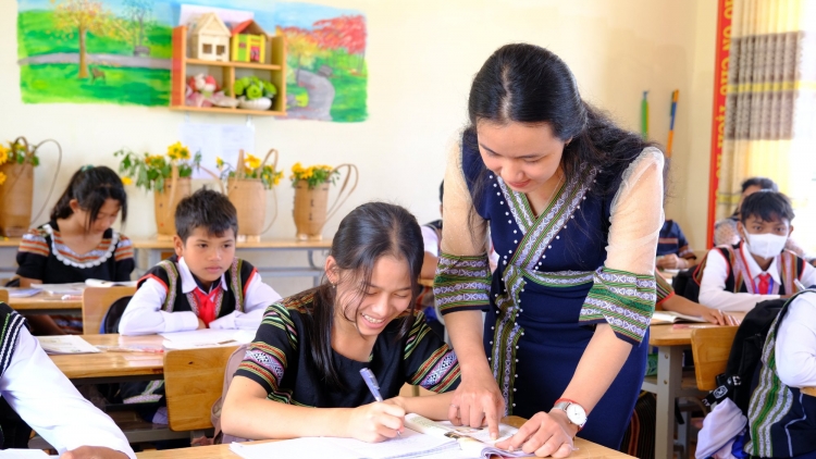 Jơnau "Rùp să rài kis" 