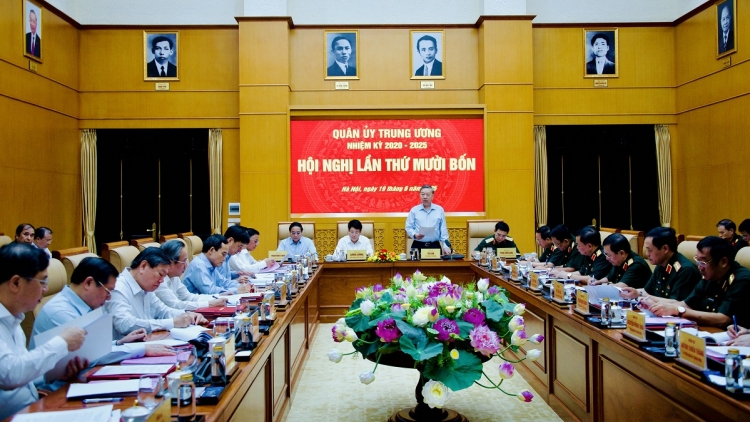 Tổng Bí thư Tô Lâm: Quân uỷ Trung ương akŏm ăn “3 tơdrong tơm, 3 tơdrong bơ̆ jang mă pran”  