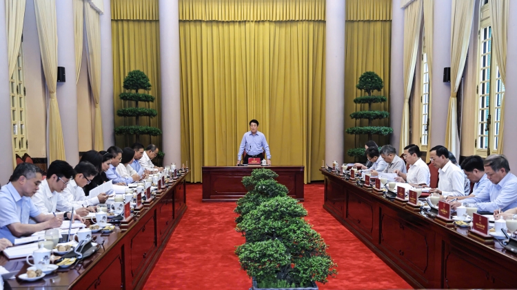 Jơnau tơngĭt ngai dơ̆ 6, ngai 27 nhai 06 nam 2025