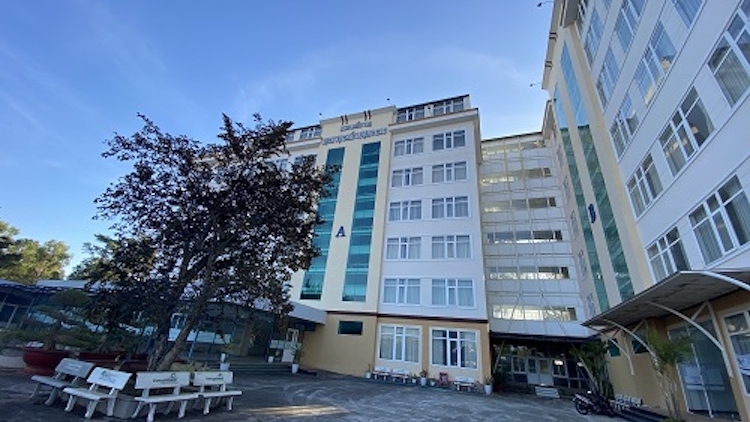 Gia Lai ring bal jơnau lơh nền tàm tơrbŏ bal ngui geh cồng nha phan bơna lơh sơnơm