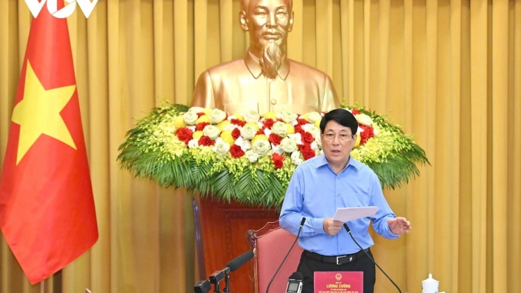 CHỦ TỊCH NƯỚC LƯƠNG CƯỜNG BHRỢ BHIỆC LÂNG TỈNH UỶ QUẢNG NINH OOY BH’RỢ XAY BHRỢ CƠNH NGHỊ QUYẾT 11, KHOÁ XIII