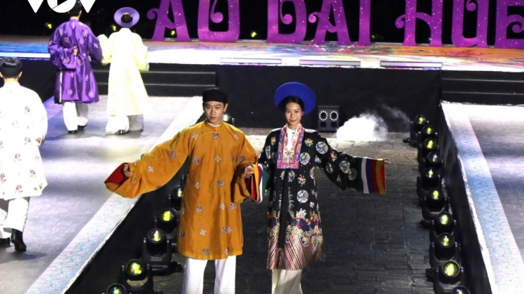 HA DƯM ÁO DÀI HUẾ 2025 – C’LÂNG BH’RỢ  C’KIR, RAU LIÊM CRA ẶT VAIH