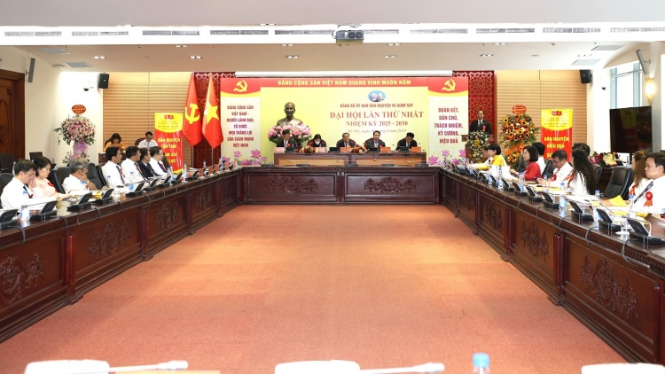 Hop akŏm Đảng bộ Anih chih iŏk tơdrong Hơpơi ‘meh đơ̆ng kon pơlei păng Dăr lăng jăl jang 2025–2030