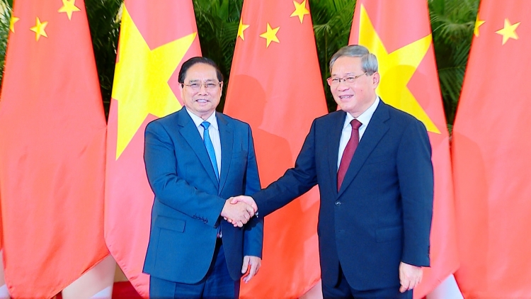 Thủ tướng Phạm Minh Chính pơma đam hăm Thủ tướng Trung Quốc Lý Cường