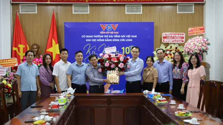 ពត៌មាន ម៉ោង ១៥