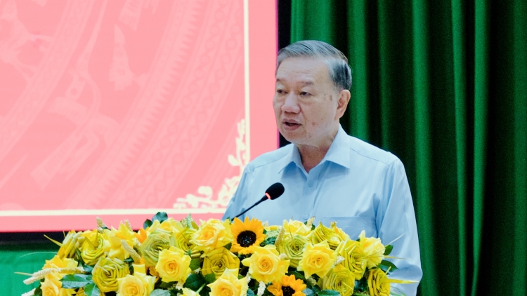 Khua gĭt gai Đảng Tô Lâm mă bruă hŏng 3 boh čar Yŭ Dhŭng kơ bruă mđĭ kyar krĭng