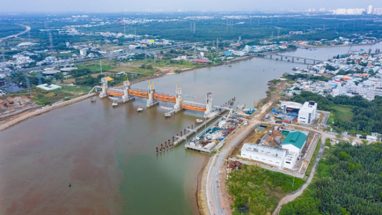 RAJAEI LANG TALAIH DOM KAN KANDAH DI DANAK DAK PRAONG PACANG IA DAUK YAOM 10.000 TI DONG DI BAN RAYA HO CHI MINH 