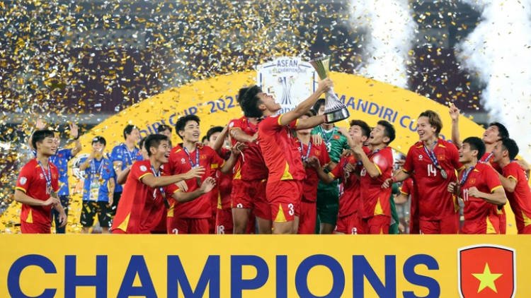 THU TUONG RAJAEI PHẠM MINH CHÍNH PAYUA HARAK TADHAU AYUH KAPOL CAOH MBAN U23 VIET NAM 