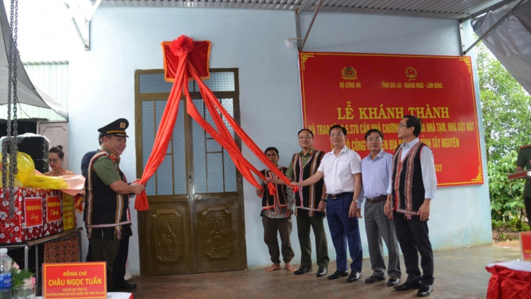 MENTRI KONG AN ALIN JAIK 6.400 BAOH SANG DALAM BRUK JAK BA GAUK NGAK BREI ABIH BAOH SANG TAIK TAHAK DI BHUM TAY NGUYEN 