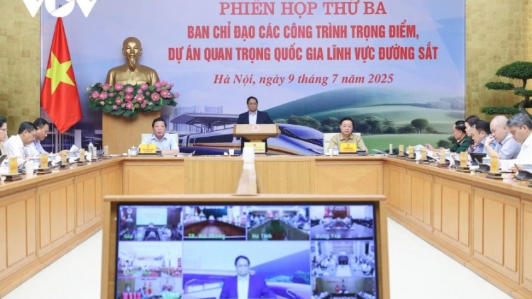 Khua dêh čar ta ơi Phạm Minh Chính git gai jơnum kơ hơdôm ring bruă, rơwang bruă jơlan rơdêh treng 