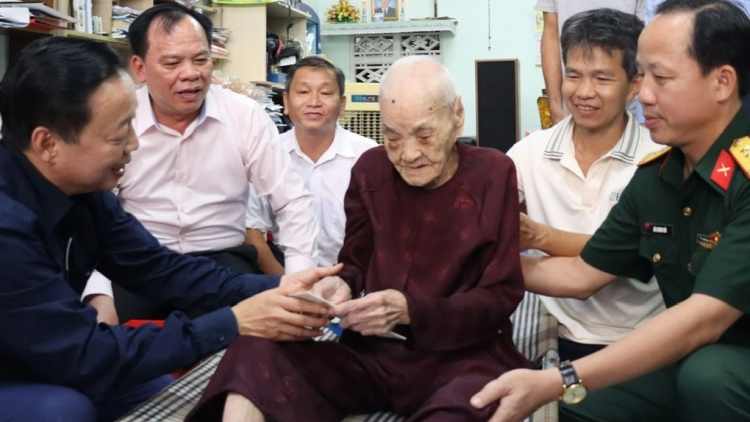 PHAOK THU TUONG TRẦN HỒNG HÀ RIVANG, ALIN NDAP KA URANG NGAK BRUK DAONG TANEH IA DI DONG NAI 