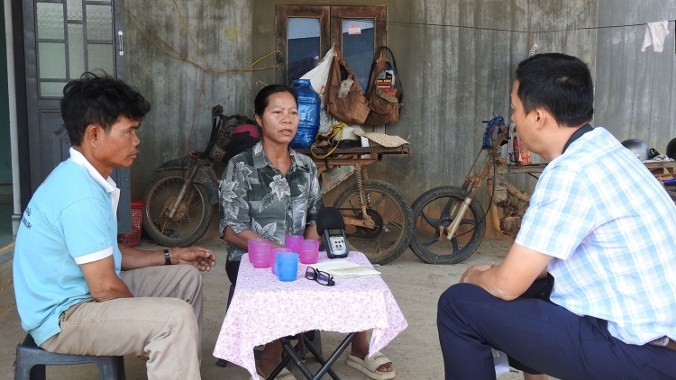 Roi tơbăt lê̆ hơdrol tơdrong krê hơmơt đơ̆ng ma túy lơ̆m pơlei pơla tơ̆ Kon Tum