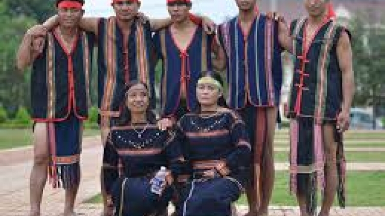 Adruh tơdăm tơ’yung