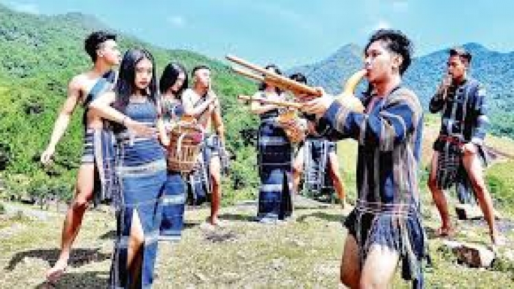 Đơs pơrui sơm bàr