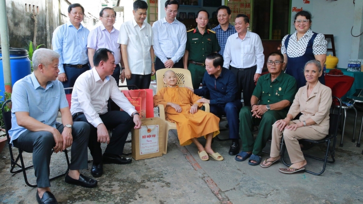 Groi Thủ tướng Trần Hồng Hà khâl, pă nklâm ndơ nŭih geh n’hâm ta Đồng Nai