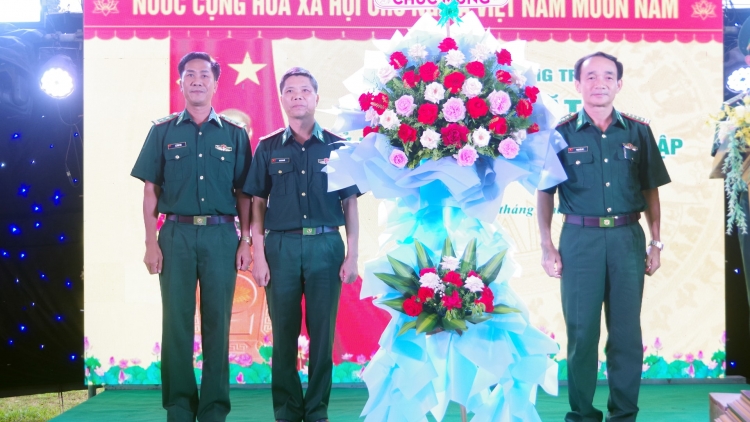 ĐỒN BIÊN PHÒNG TR’HY TR’LUM MẶT HAANH DEH 50 C’MOO T’NGAY BHRỢ T’VAIH
